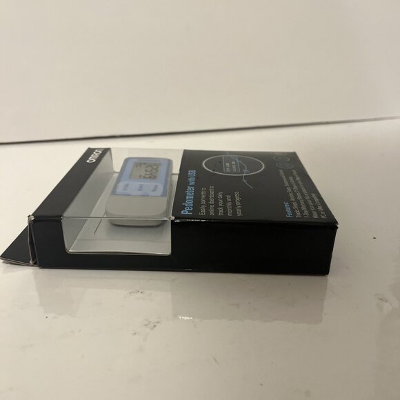 OMRON ~ Pedometer w/ USB HJ-322U Tri-Axis Technology 7 Day Memory ~ Open Box - Picture 3 of 7